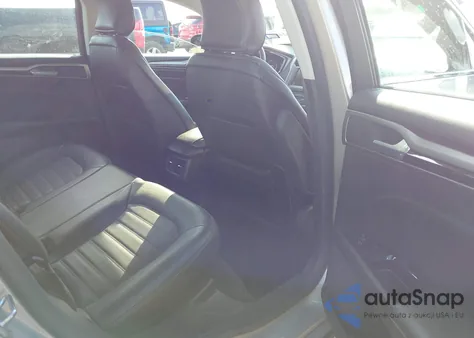 2016 Ford Fusion Se z USA, uszkodzony, nr VIN 3FA6P0HD0GR177001